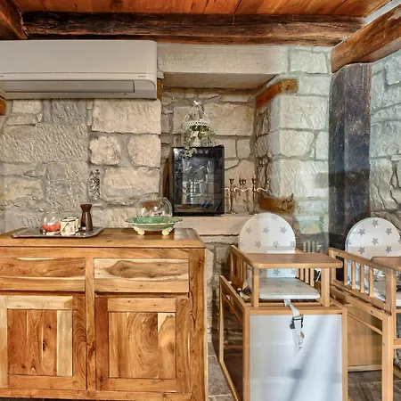 Villa Tina By Interhome