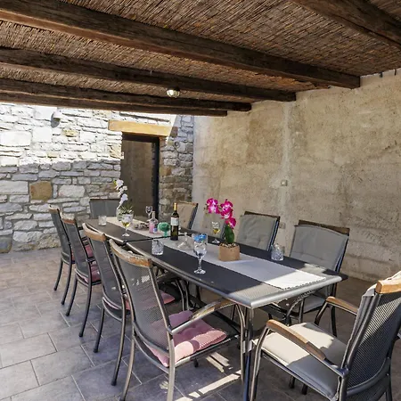 Villa Tina By Interhome