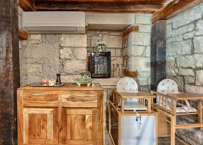 Vila Tina By Interhome